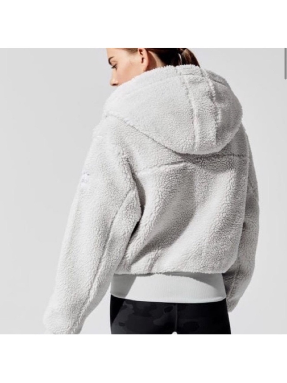 ALO Yoga Dove Foxy Sherpa Jacket - Picture 2 of 7